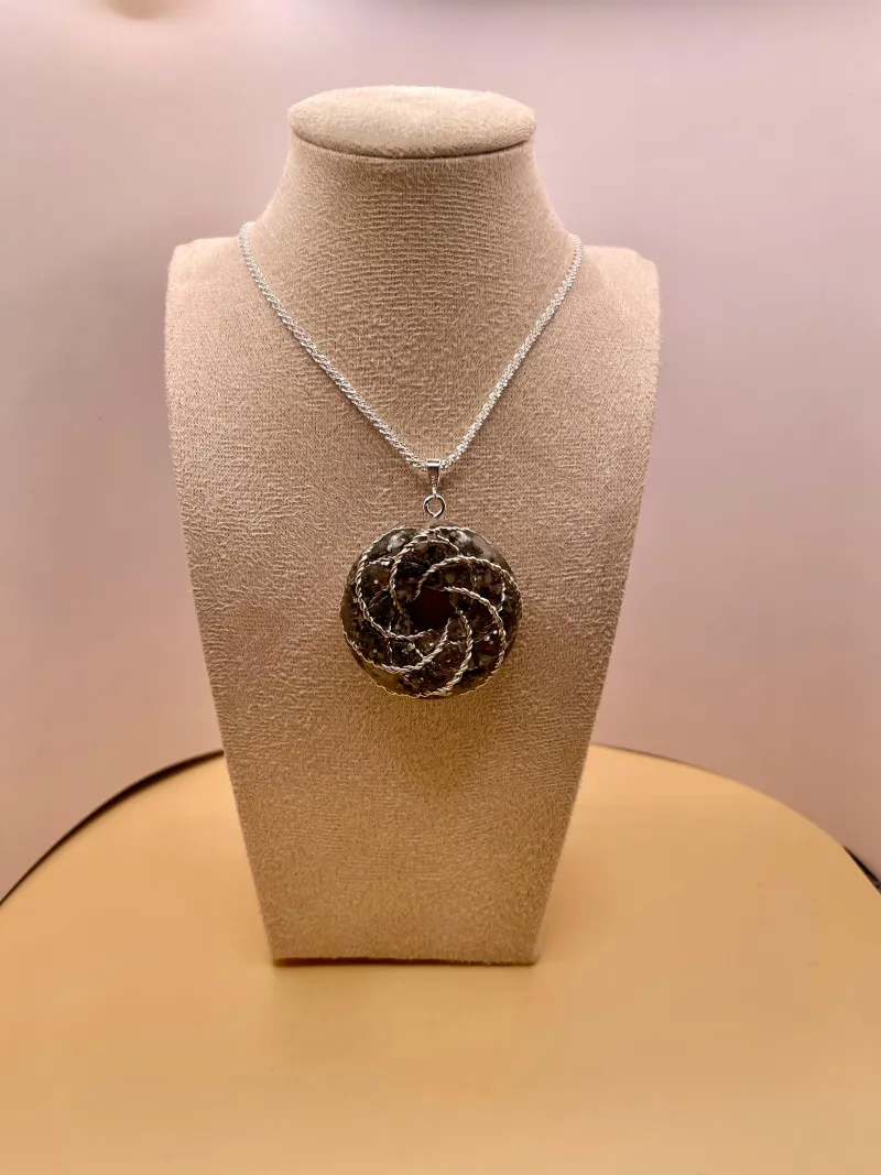 Selected Product Image