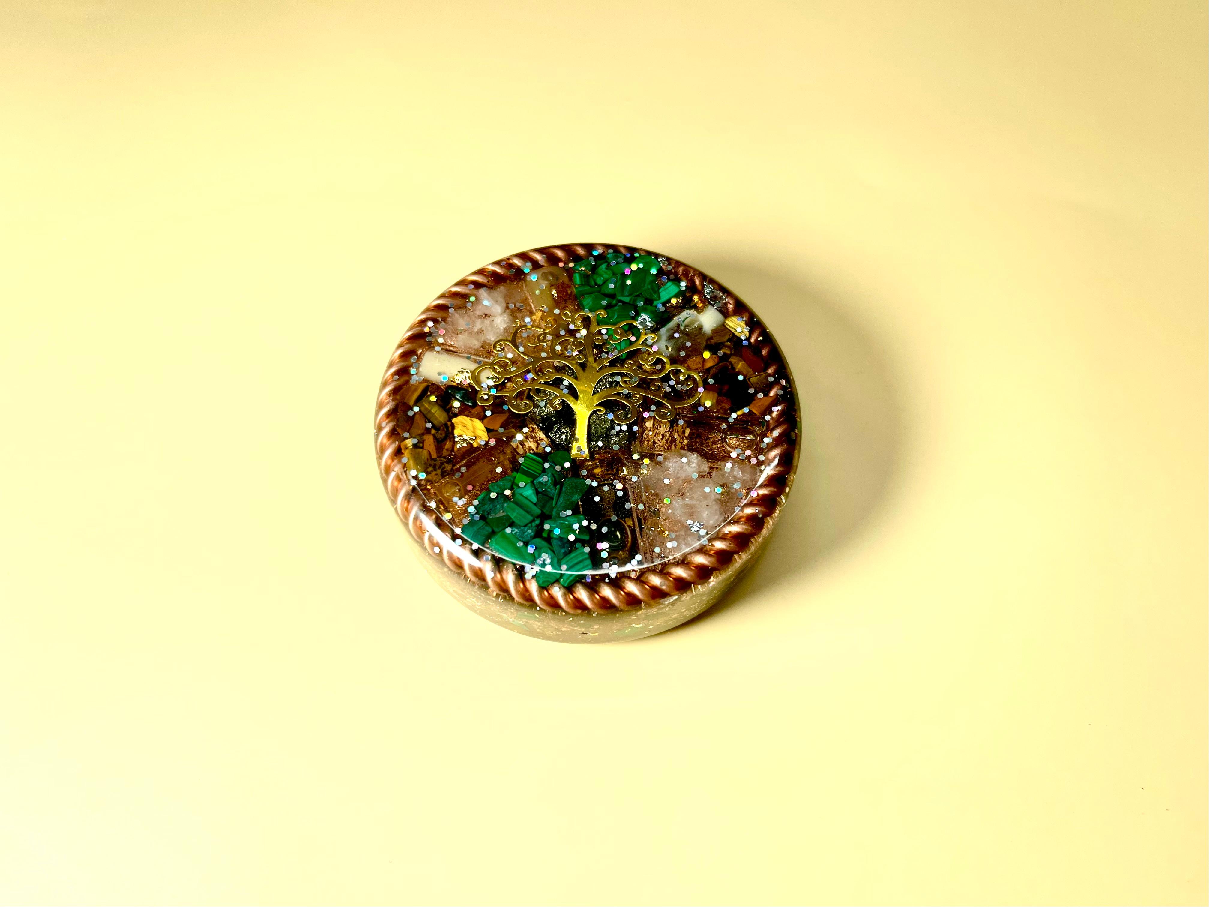 Talisman Copacul Vieții – Iubire, Putere Interioară și Transformare Conștientă